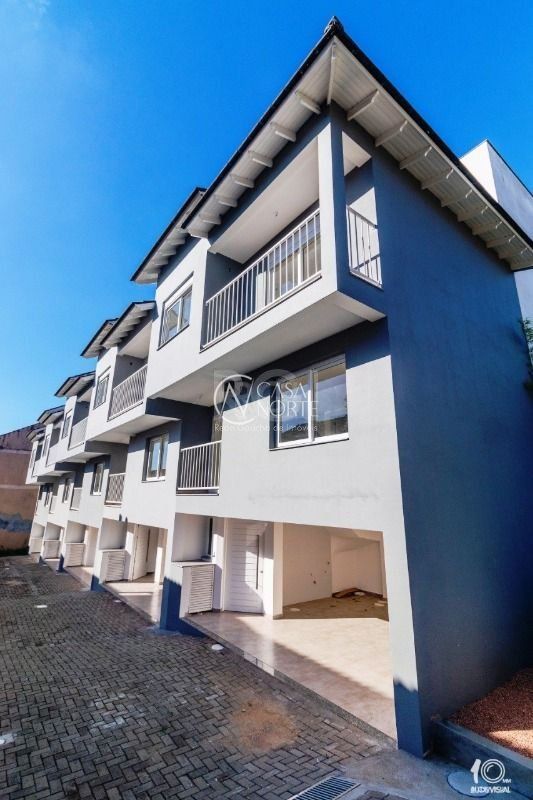 Casa de Condomínio à venda com 2 quartos, 115m², 1 suíte, 2 vagas, Rua Padre João Batista Reus no bairro Vila Conceição em Porto Alegre