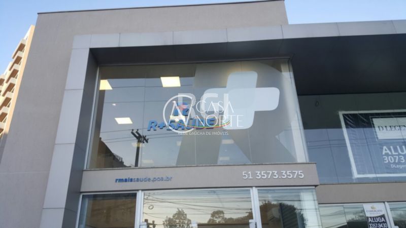 Loja à venda , 700m², 3 vagas, Rua Joaquim Silveira no bairro São Sebastião em Porto Alegre