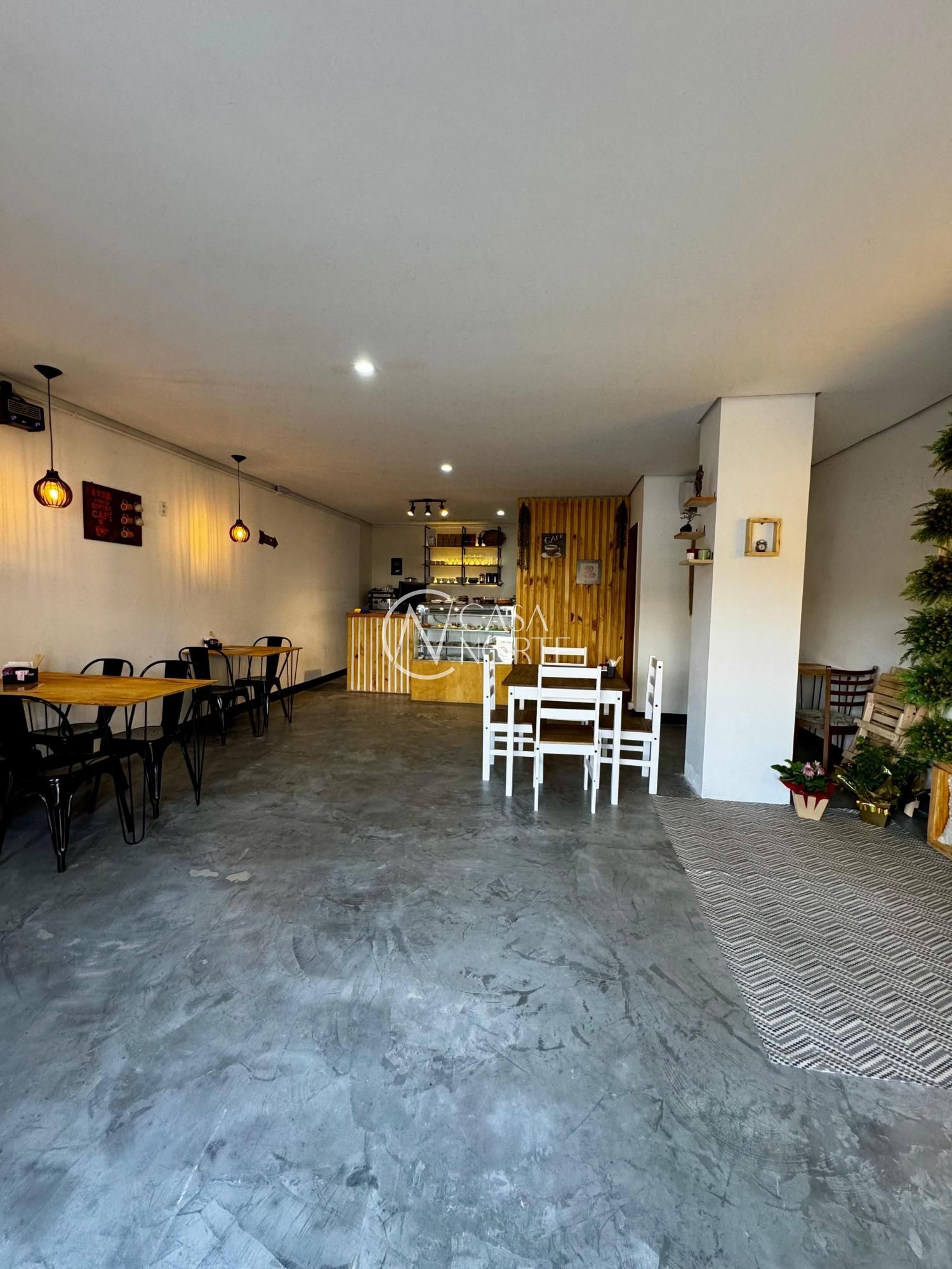 Loja à venda com 1 quarto, 56m², 1 vaga, Avenida Protásio Alves no bairro Petrópolis em Porto Alegre