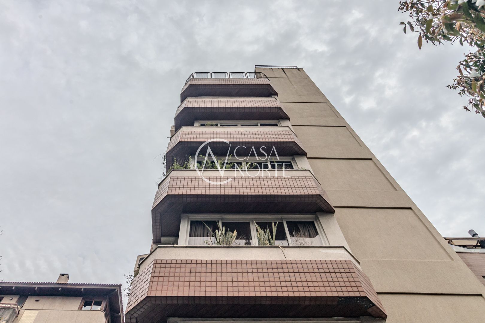 Apartamento à venda com 4 quartos, 157m², 1 suíte, 3 vagas, Rua Corcovado no bairro Auxiliadora em Porto Alegre