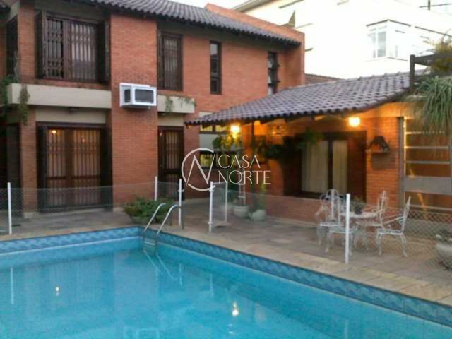 Casa à venda com 3 quartos, 350m², 1 suíte, 2 vagas, Avenida São Pedro no bairro São João em Porto Alegre