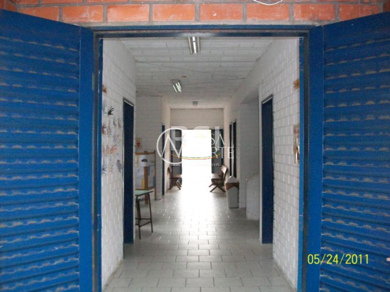 Prédio Comercial à venda , 400m², Rua Doutor Mário Totta no bairro Camaquã em Porto Alegre