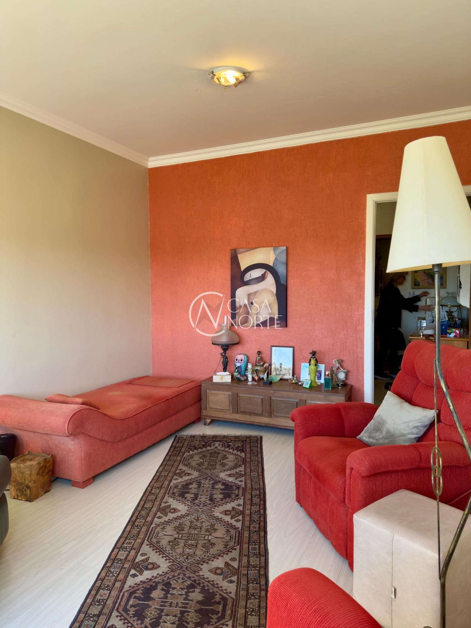 Sala Comercial à venda com 1 quarto, 39m², Avenida Cristóvão Colombo no bairro Floresta em Porto Alegre