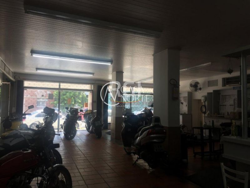 Loja à venda , 621m², Rua Almirante Barroso no bairro Floresta em Porto Alegre
