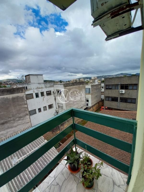 Cobertura à venda com 2 quartos, 80m², Rua São Lucas no bairro Jardim do Salso em Porto Alegre