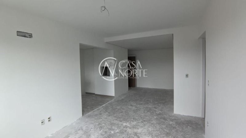 Apartamento à venda com 2 quartos, 63m², 1 suíte, 1 vaga, Praça Doutor Gastao Santos no bairro Passo da Areia em Porto Alegre