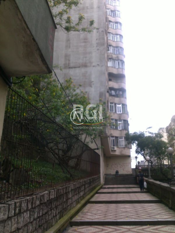 Terreno à venda , 200m², Avenida Borges de Medeiros no bairro Centro em Porto Alegre