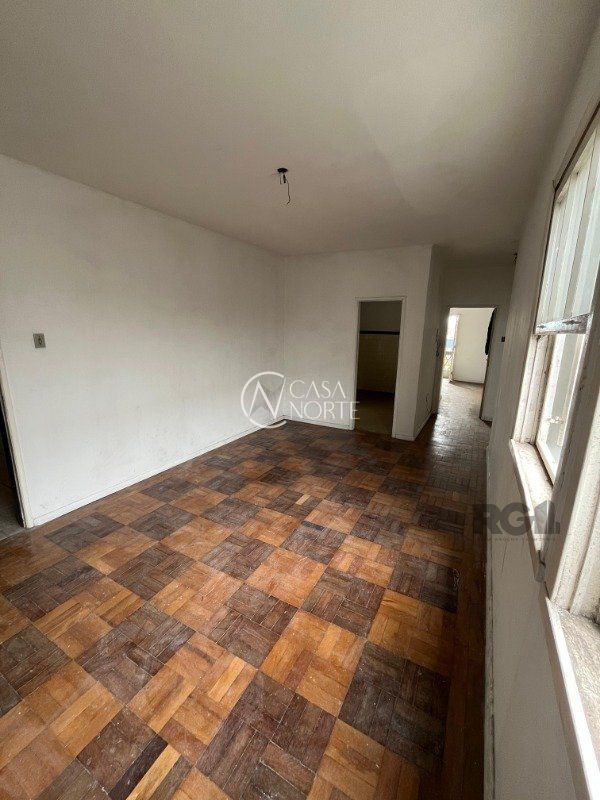 Apartamento à venda com 3 quartos, 119m², Avenida Farrapos no bairro Floresta em Porto Alegre
