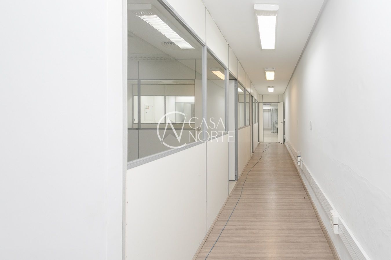 Prédio Comercial à venda com 16 quartos, 762m², 1 vaga, Rua Coronel Bordini no bairro Auxiliadora em Porto Alegre