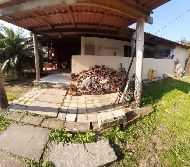 Sítio à venda com 4 quartos, 3000m², 1 suíte, 3 vagas, Rua Oito Mil Oitocentos e Quarenta e Cinco no bairro Lageado em Porto Alegre