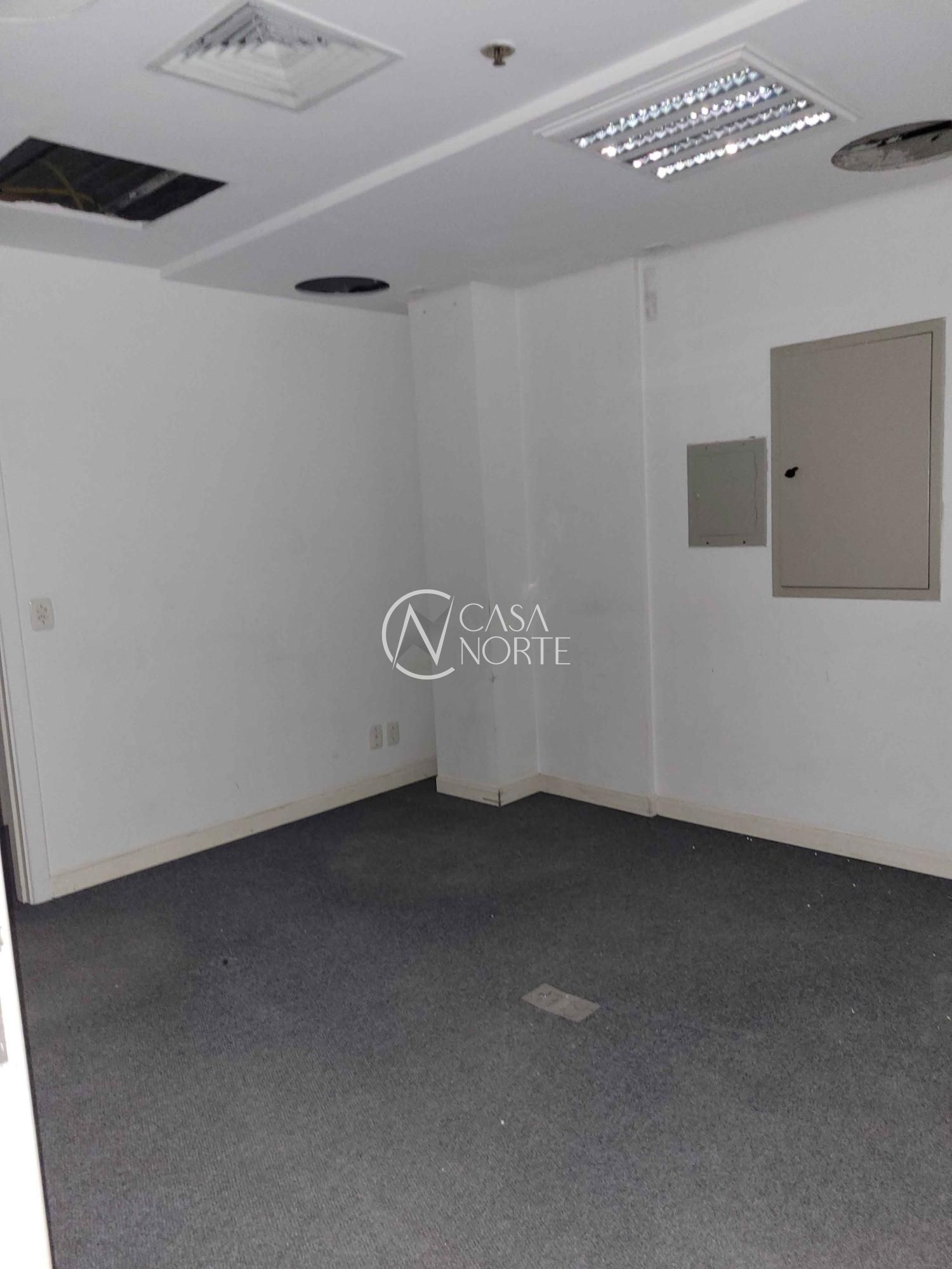 Conjunto Comercial à venda com 1 quarto, 544m², 2 vagas, Rua Doutor Barros Cassal no bairro Floresta em Porto Alegre