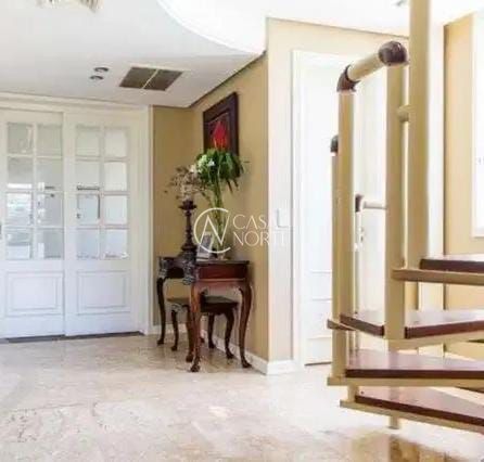 Cobertura à venda com 3 quartos, 380m², 1 suíte, 2 vagas, Rua Luciana de Abreu no bairro Moinhos de Vento em Porto Alegre