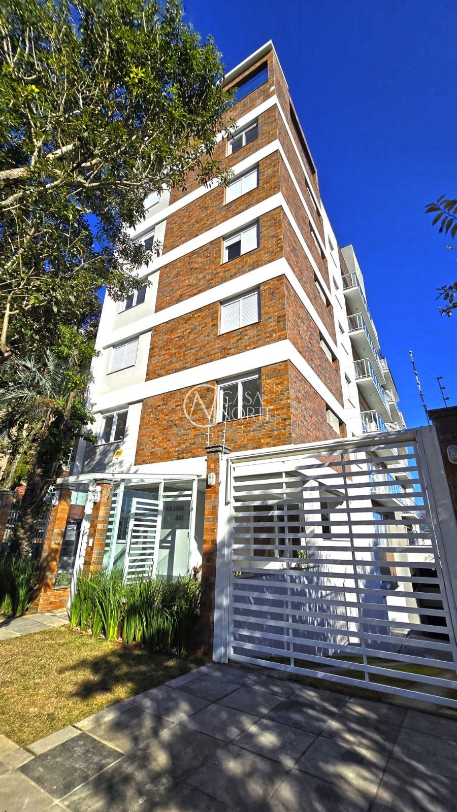 Apartamento à venda com 2 quartos, 59m², 1 suíte, 2 vagas, Rua Professor Freitas Cabral no bairro Jardim Botânico em Porto Alegre