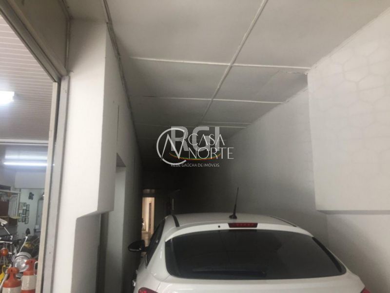 Loja à venda , 621m², Rua Almirante Barroso no bairro Floresta em Porto Alegre