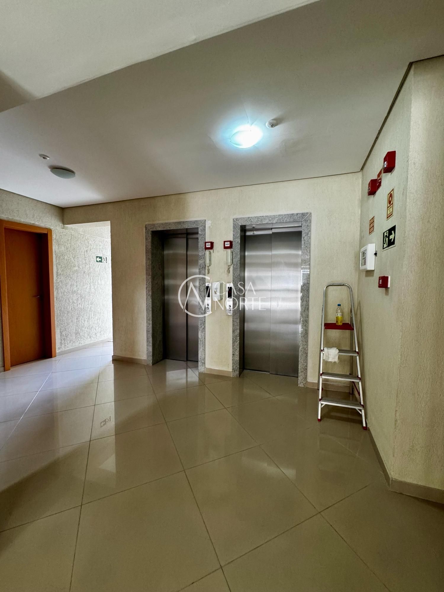 Apartamento à venda com 3 quartos, 116m², 1 suíte, 4 vagas, Rua Acélio Daudt no bairro Passo da Areia em Porto Alegre