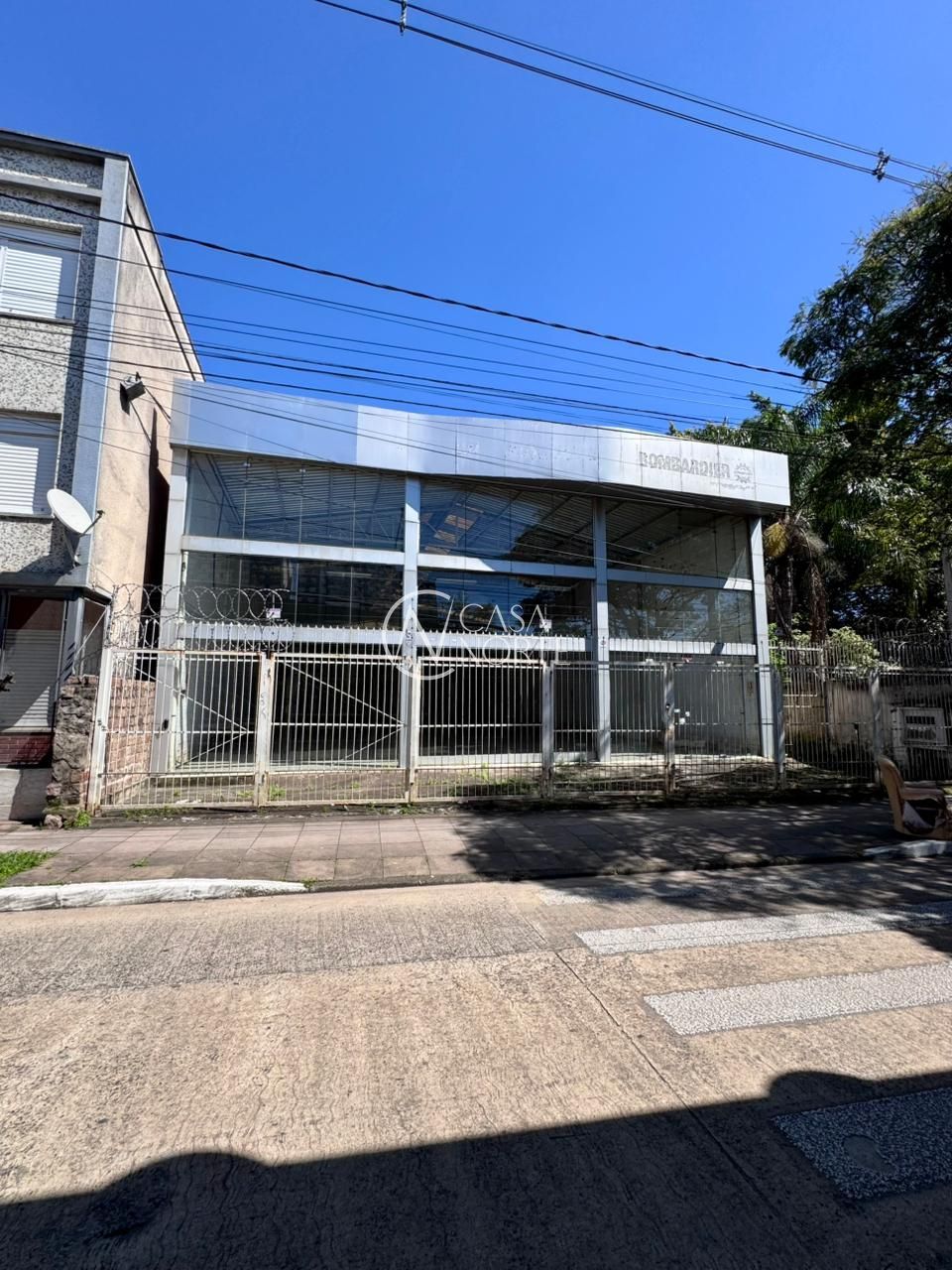 Pavilhão à venda , 390m², Rua Souza Reis no bairro São João em Porto Alegre