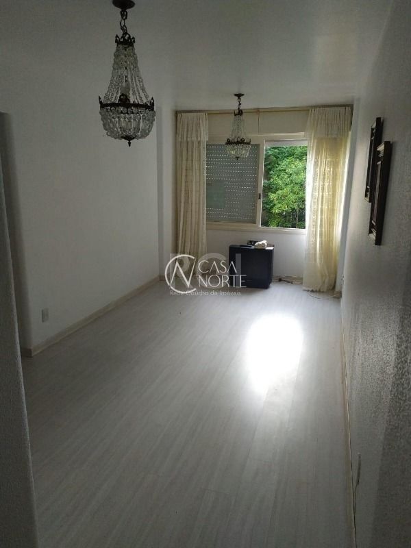 Apartamento à venda com 2 quartos, 83m², Avenida Guaíba no bairro Vila Assunção em Porto Alegre