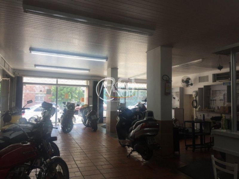 Loja à venda , 621m², Rua Almirante Barroso no bairro Floresta em Porto Alegre