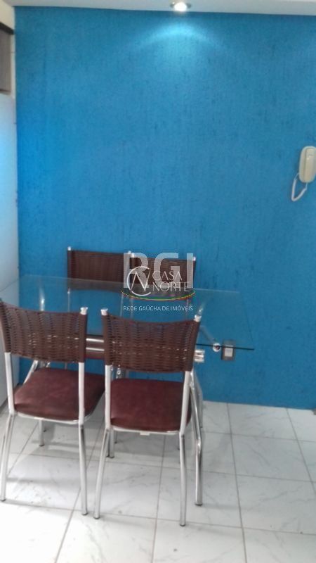 Apartamento à venda com 2 quartos, 38m², Rua Vinte e Seis de Março no bairro Mário Quintana em Porto Alegre