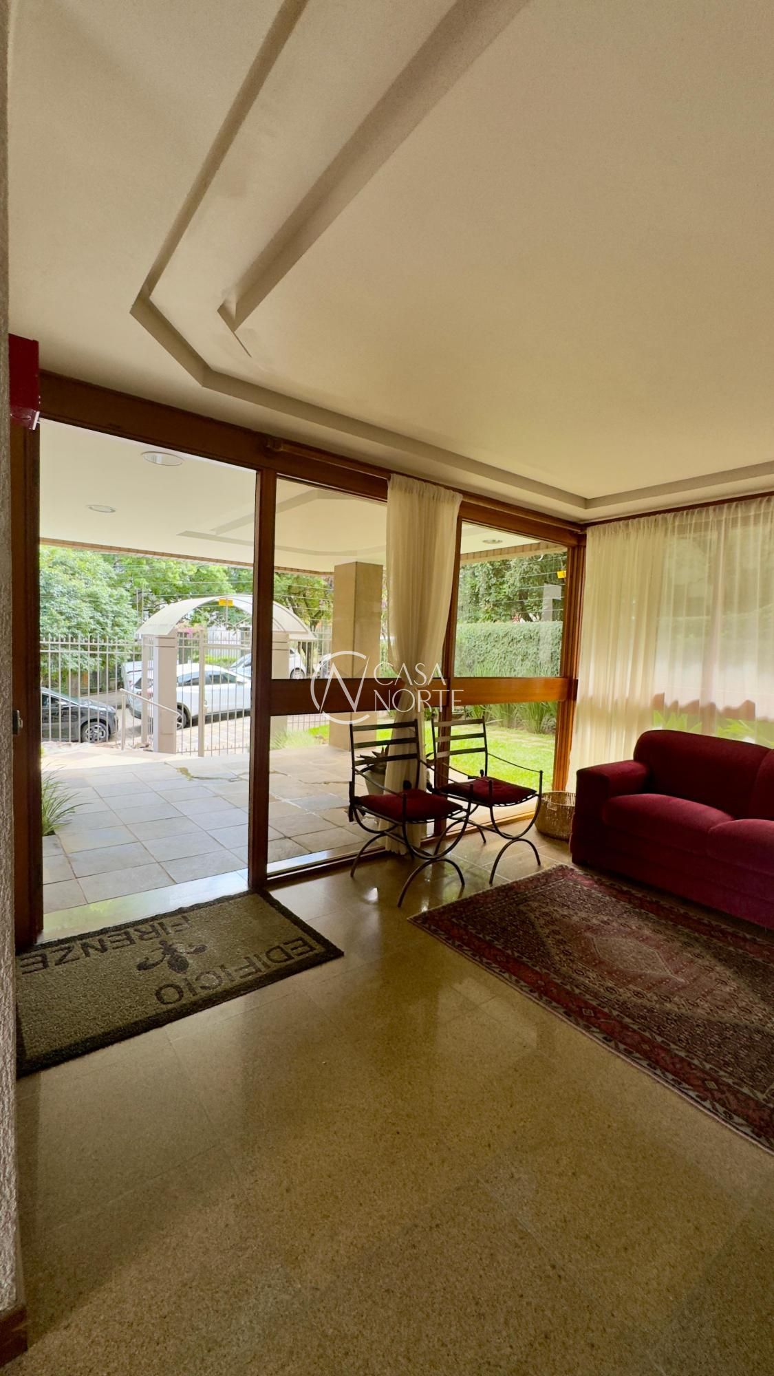 Apartamento à venda com 4 quartos, 157m², 1 suíte, 2 vagas, Rua Corcovado no bairro Auxiliadora em Porto Alegre