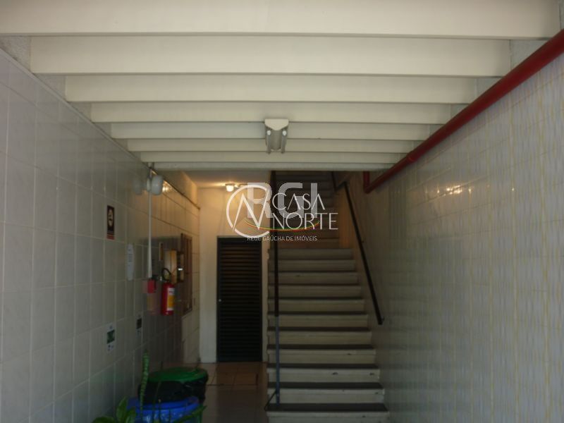 Apartamento à venda com 2 quartos, 60m², Avenida Farrapos no bairro Floresta em Porto Alegre