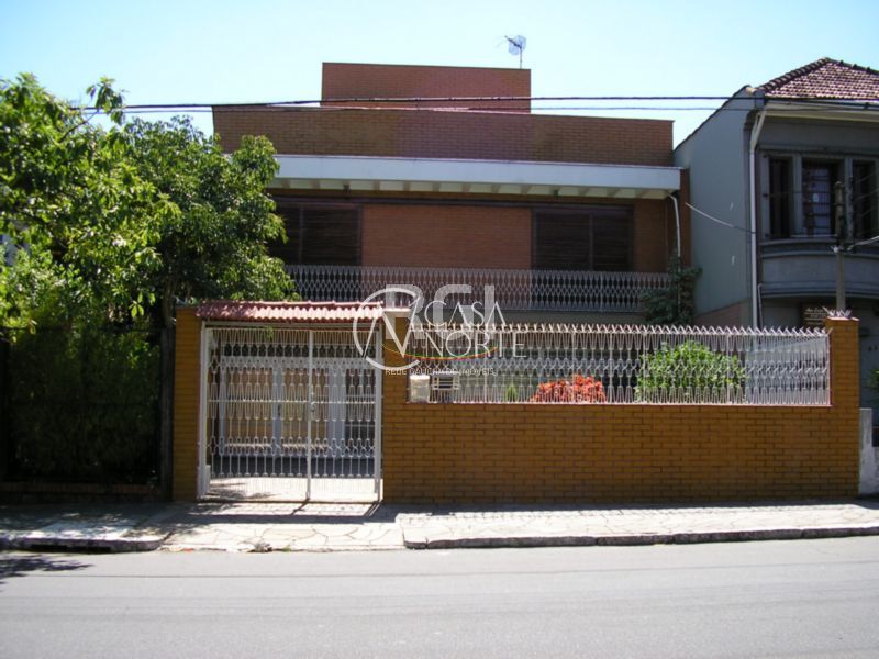 Casa à venda com 5 quartos, 524m², 1 suíte, 6 vagas, Avenida Niteroi no bairro Medianeira em Porto Alegre