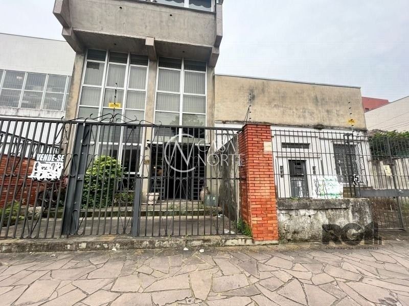Prédio Comercial à venda , 545m², Rua Buarque de Macedo no bairro São Geraldo em Porto Alegre