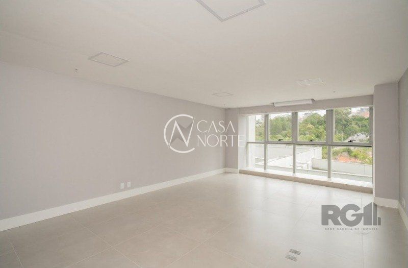 Sala Comercial à venda , 48m², 1 vaga, Avenida Senador Tarso Dutra no bairro Petrópolis em Porto Alegre
