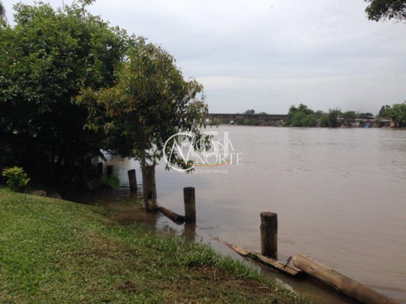 Terreno à venda , 880m², Rua João Inácio da Silveira no bairro Arquipélago em Porto Alegre