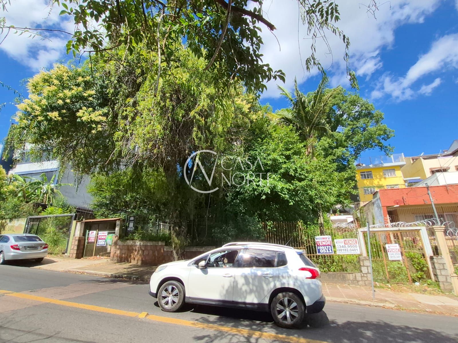 Terreno à venda  com 268m², Rua Enes Bandeira no bairro Cristo Redentor em Porto Alegre