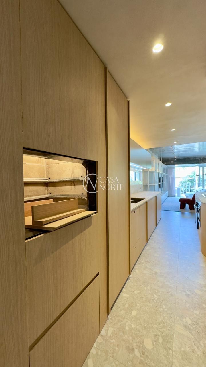 Apartamento à venda com 2 quartos, 115m², 2 suítes, 2 vagas, Rua Carlos Von Koseritz no bairro Auxiliadora em Porto Alegre