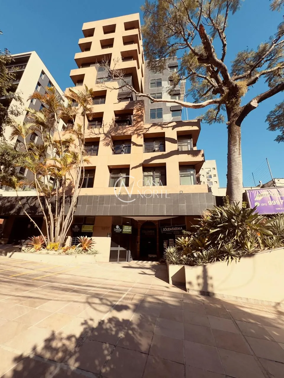 Sala Comercial à venda com 1 quarto, 43m², Avenida Cristóvão Colombo no bairro Floresta em Porto Alegre