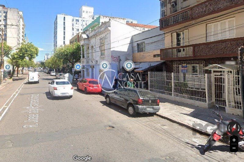 Casa Comercial à venda , 333m², Rua José do Patrocinio no bairro Cidade Baixa em Porto Alegre