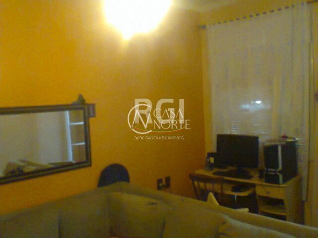 Apartamento à venda com 3 quartos, 80m², Rua Buarque de Macedo no bairro São Geraldo em Porto Alegre
