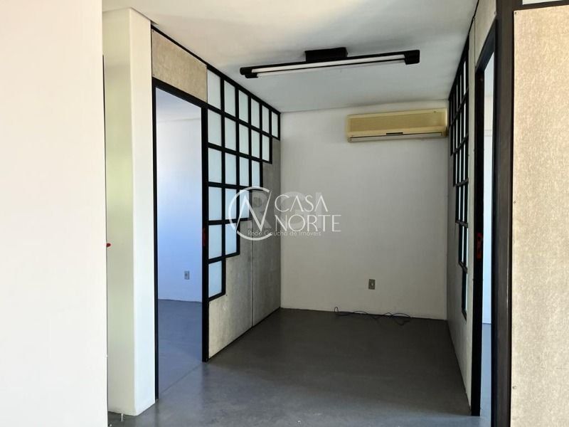 Sala Comercial à venda , 98m², Avenida Pernambuco no bairro Floresta em Porto Alegre