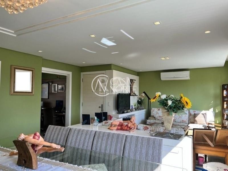 Apartamento à venda com 3 quartos, 125m², 1 suíte, 2 vagas, Avenida Carlos Gomes no bairro Auxiliadora em Porto Alegre