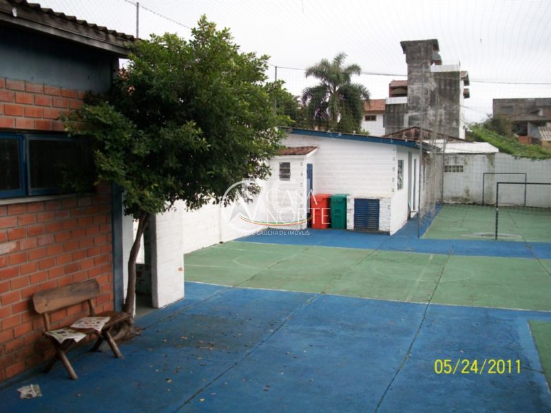 Prédio Comercial à venda , 400m², Rua Doutor Mário Totta no bairro Camaquã em Porto Alegre