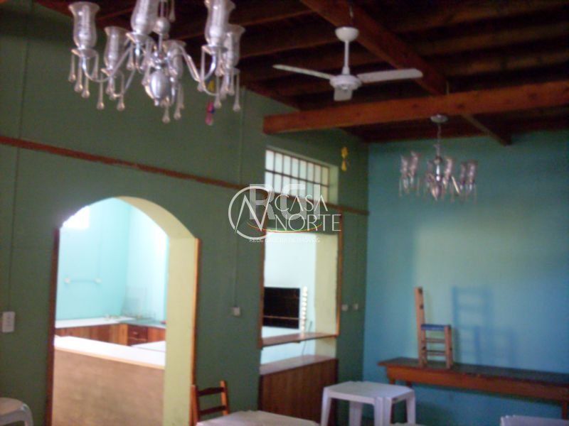 Prédio Comercial à venda com 6 quartos, 380m², Rua Heitor de Souza no bairro Sarandi em Porto Alegre