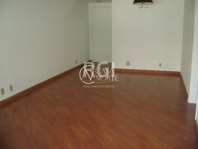 Apartamento à venda com 3 quartos, 105m², 1 suíte, 2 vagas, Avenida Iguassu no bairro Petrópolis em Porto Alegre