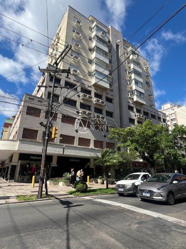 Apartamento à venda com 2 quartos, 56m², 1 vaga, Rua Doutor Timóteo no bairro Floresta em Porto Alegre