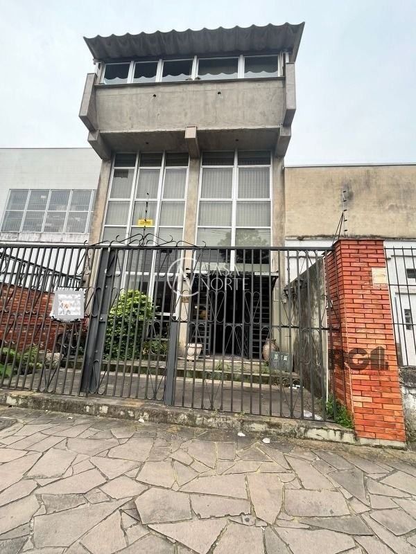 Prédio Comercial à venda , 545m², Rua Buarque de Macedo no bairro São Geraldo em Porto Alegre