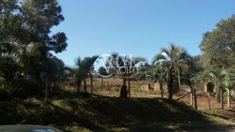 Terreno à venda , 6189m², Estrada das Três Meninas no bairro Vila Nova em Porto Alegre