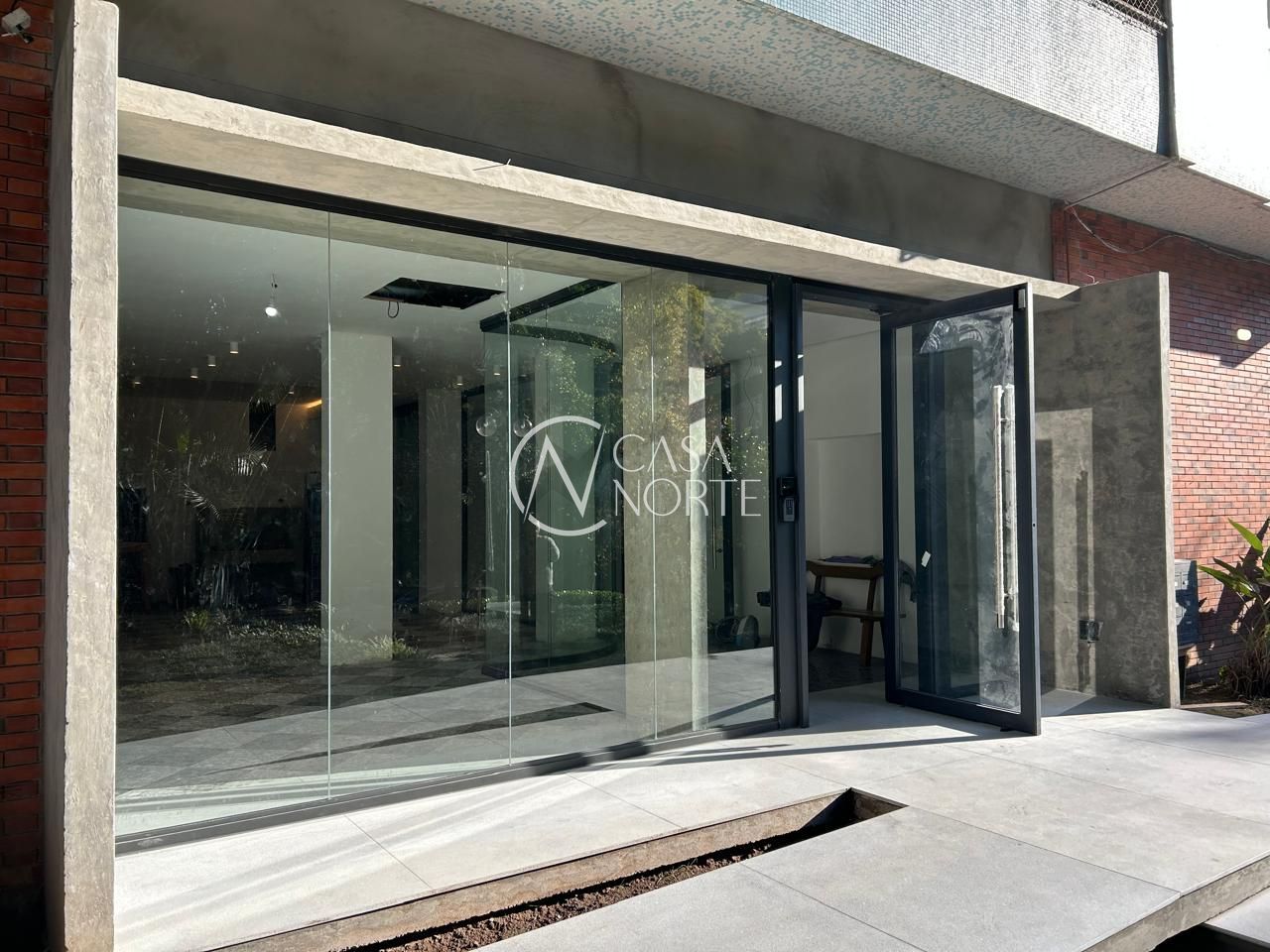Apartamento à venda com 3 quartos, 189m², 1 suíte, 2 vagas, Rua Barão de Santo Ângelo no bairro Moinhos de Vento em Porto Alegre