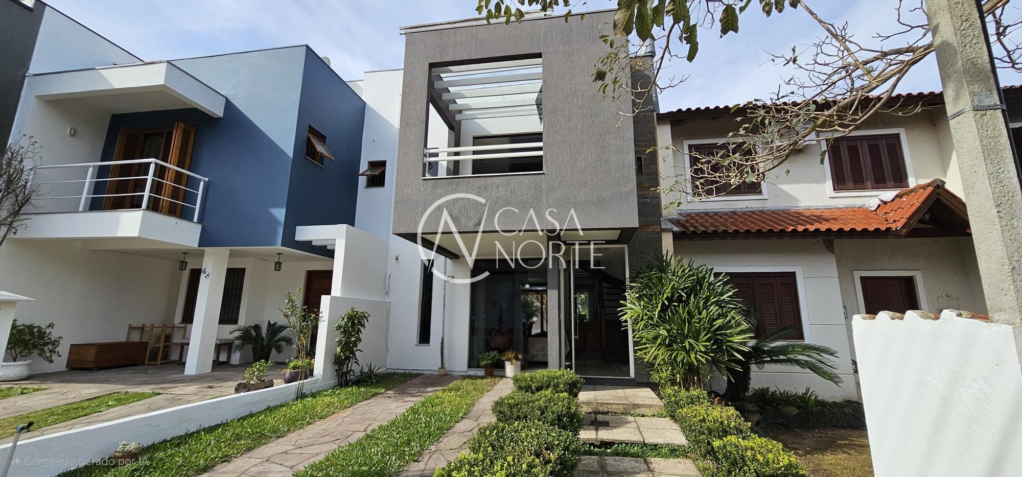 Casa à venda com 3 quartos, 130m², 1 suíte, 2 vagas, Rua Alexandre de Gusmão no bairro Hípica em Porto Alegre