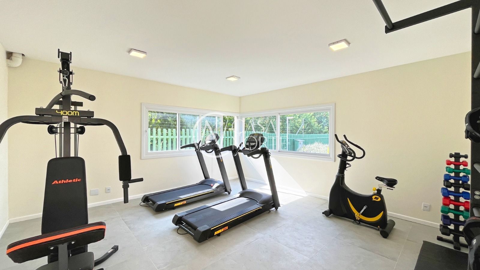 Casa de Condomínio à venda com 3 quartos, 142m², 3 suítes, 2 vagas, Juca Batista no bairro Hípica em Porto Alegre