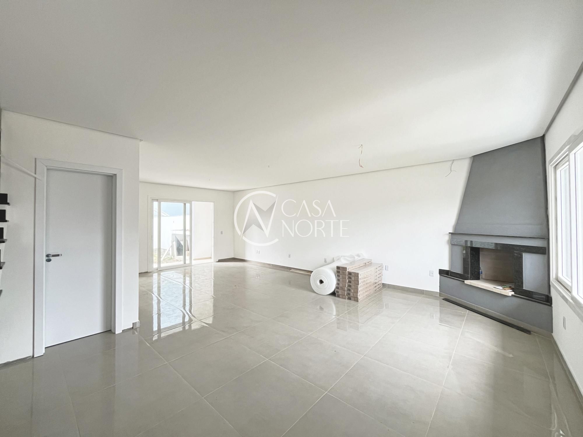 Casa à venda com 3 quartos, 142m², 3 suítes, 2 vagas, Rua Embira no bairro Hípica em Porto Alegre