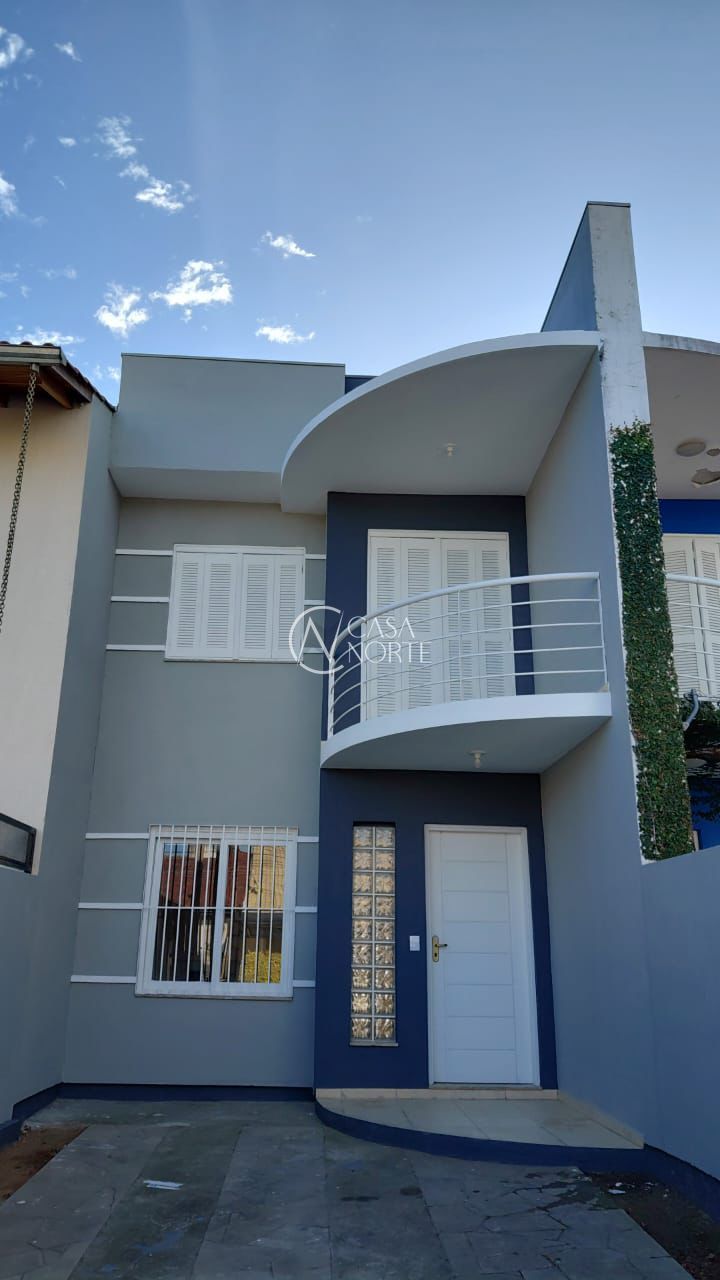 Casa à venda com 2 quartos, 168m², 2 suítes, 2 vagas, Rua Romano Rolando Botin no bairro Hípica em Porto Alegre