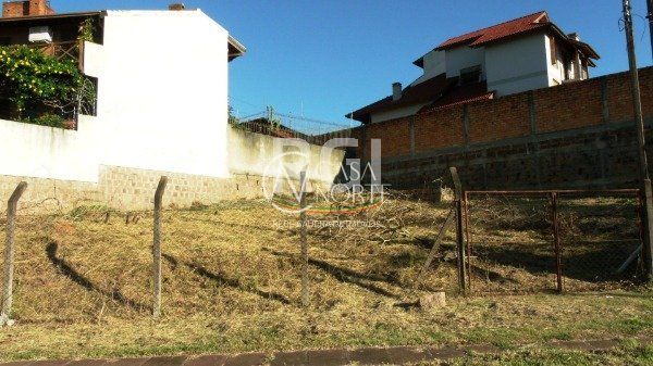 Terreno à venda  com 374m², Rua Professor Antônio José Remiao no bairro Espírito Santo em Porto Alegre