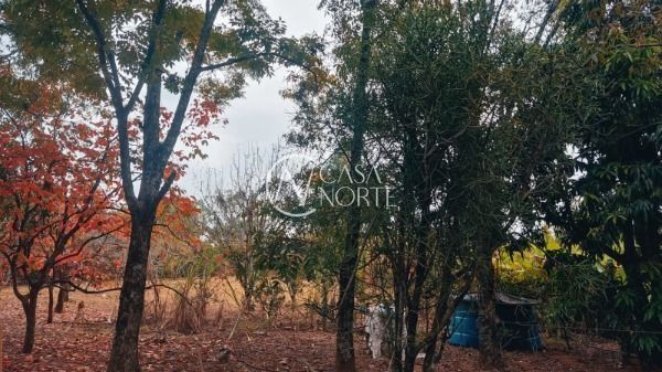 Terreno à venda  com 5081m², Beco dos Sargentos no bairro Restinga em Porto Alegre