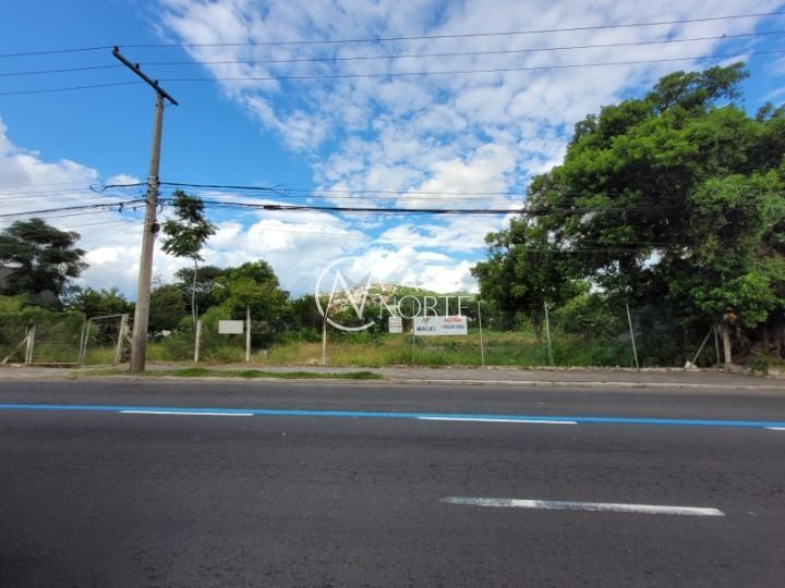 Terreno à venda  com 3778m², Avenida da Cavalhada no bairro Cavalhada em Porto Alegre